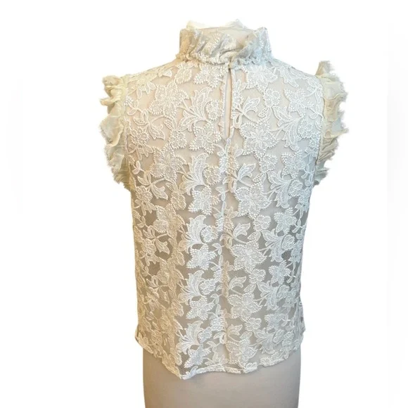 Alexis Keyhole Floral Lace Blouse - Large
